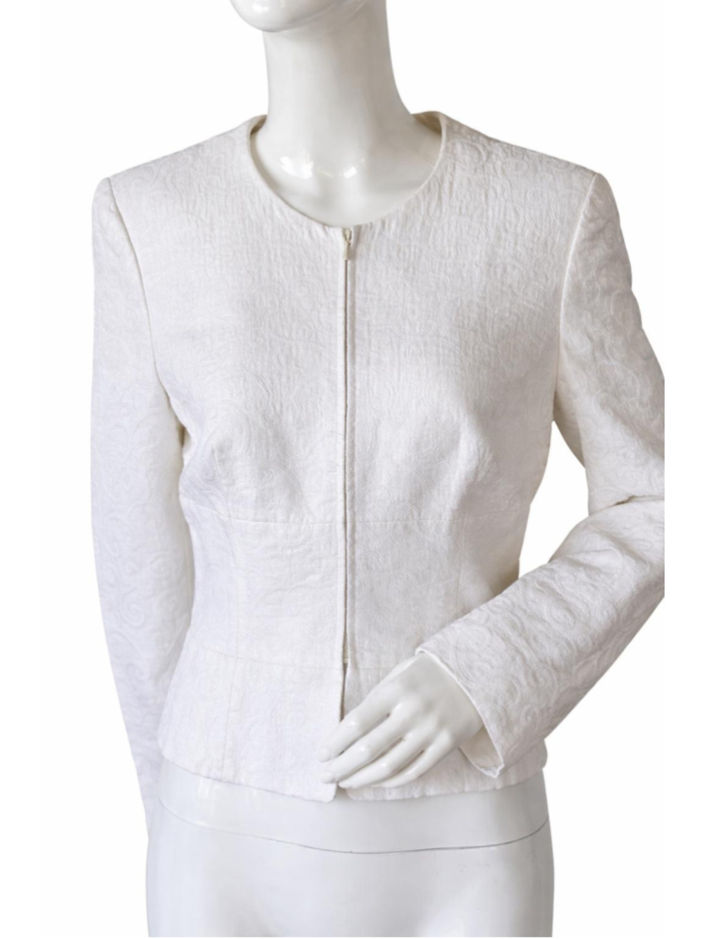Giorgio Armani Vintage White Textured Peplum Blazer - Picture 5 of 7